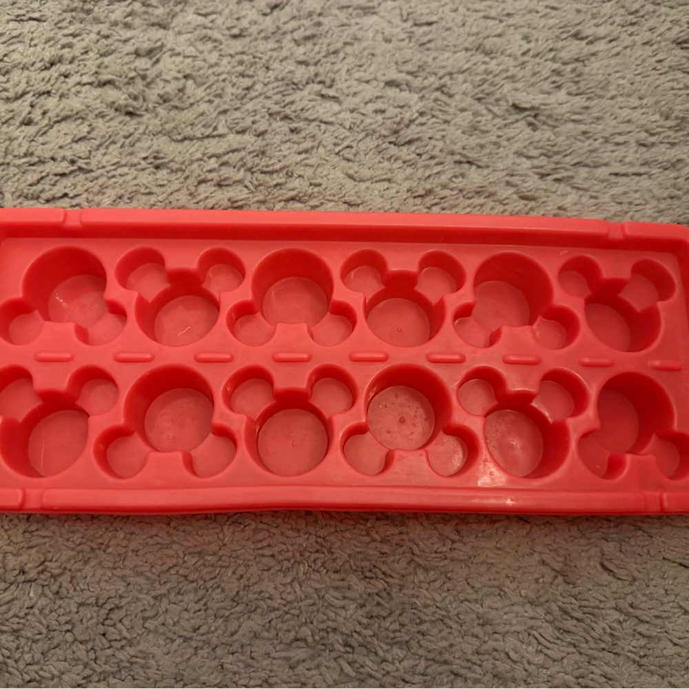 Red Silicone Ice Cube Tray